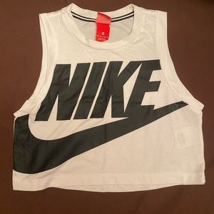 Nike Cropped Tank Top